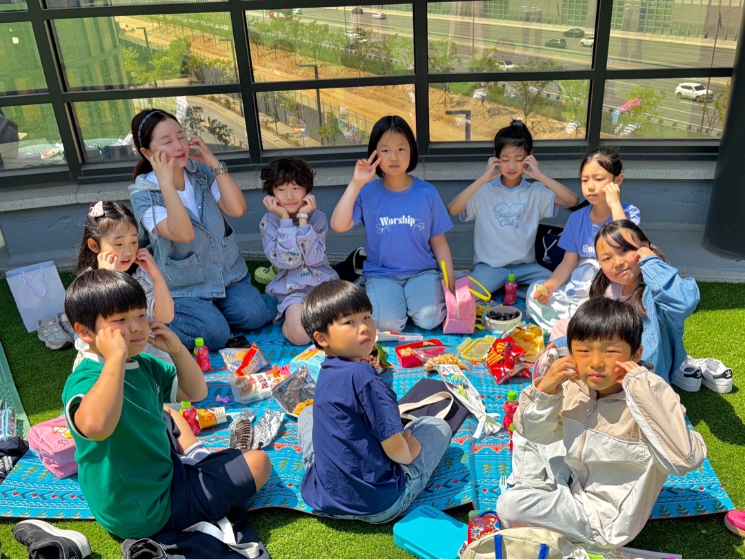 Happy Picnic 10시 유년부 봄소풍 이미지 2