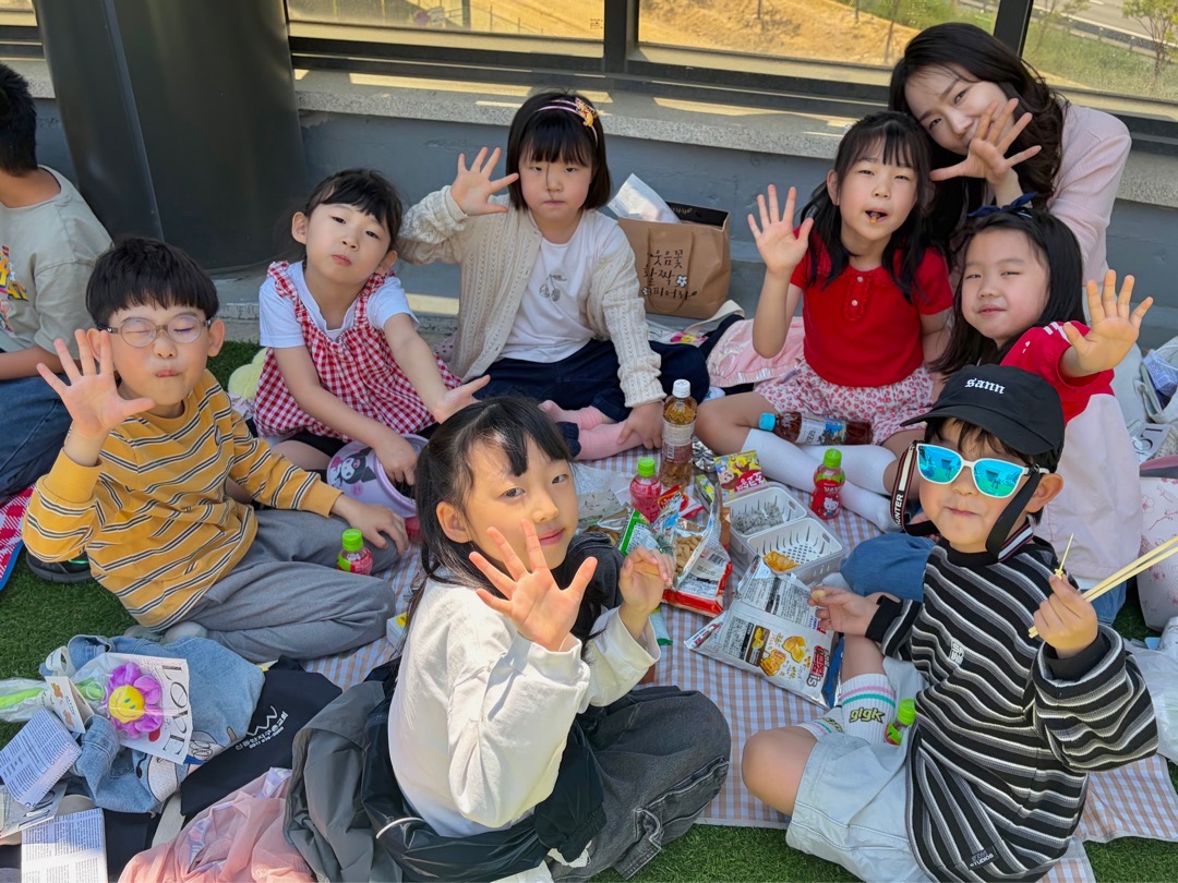 Happy Picnic 12시 유년부 봄소풍 이미지 3