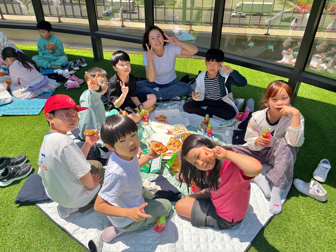 Happy Picnic 12시 유년부 봄소풍 이미지 9